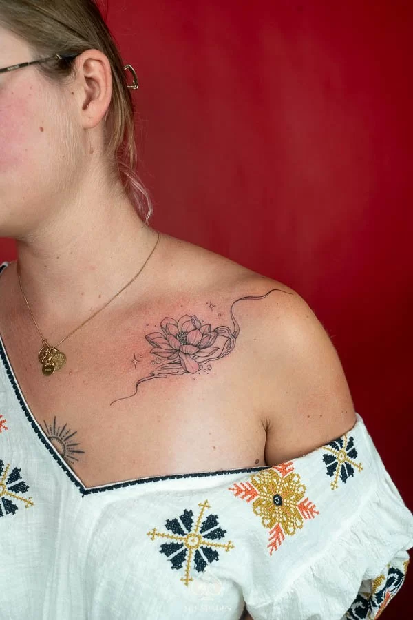 custom lotus flower hanoi shop