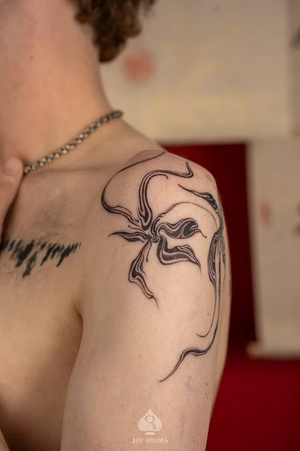 Abstract Flower Shoulder