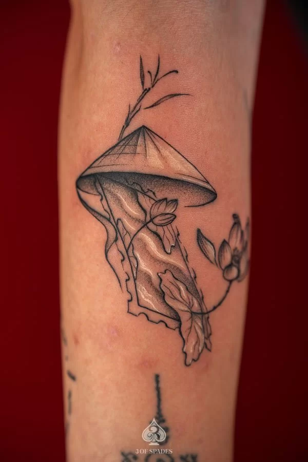 Stamps Conical Hat Lotus