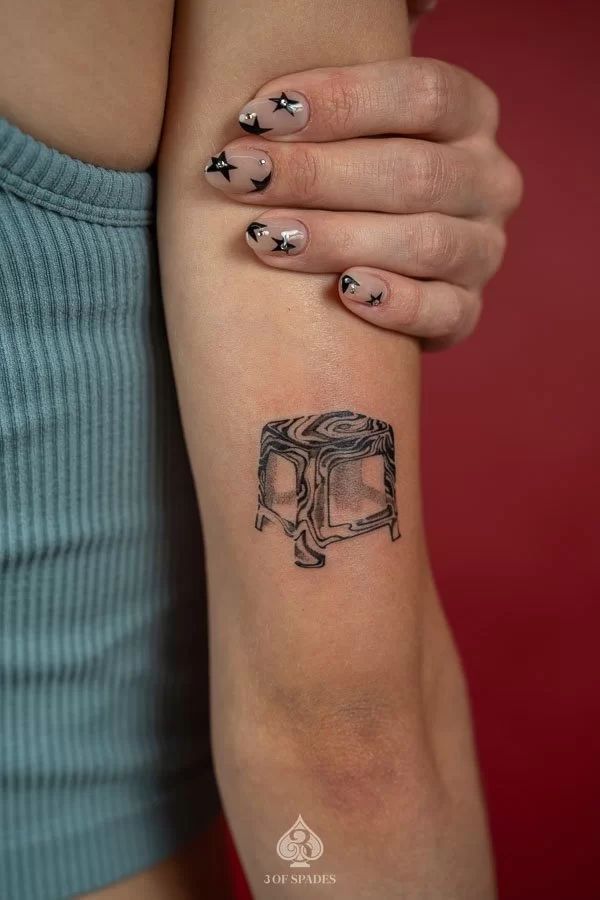 vietnamese stool abstract