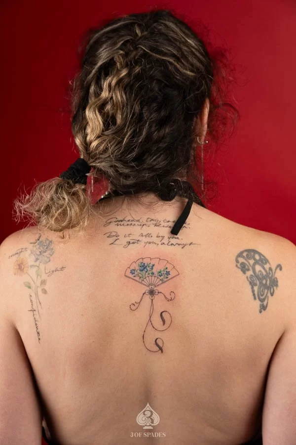 Mini Fan With Blue Flower