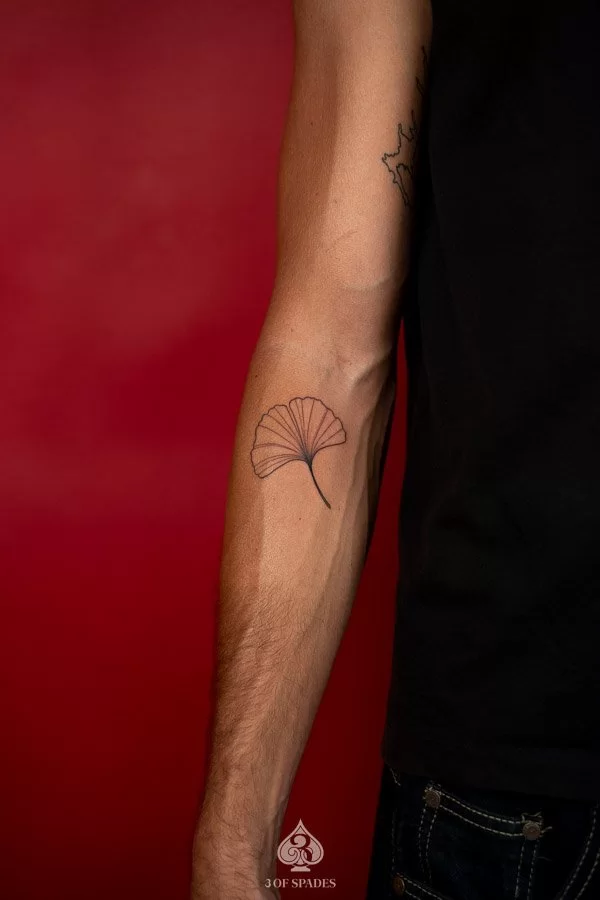 fine line hanoi tattoo