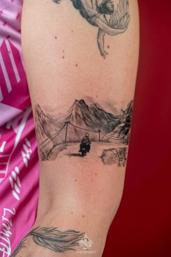 3 of Spades Hanoi Tattoo Studio