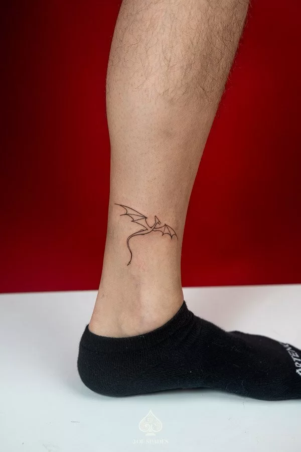 Mini Fineline Dragon Tattoo