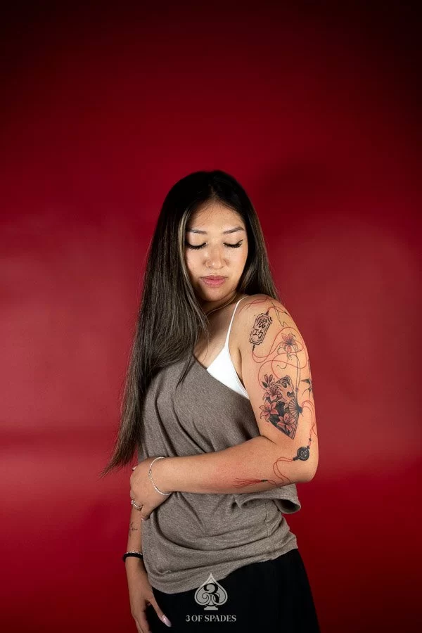 fan tattoo in hanoi