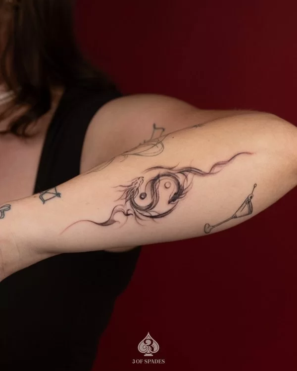 YING YANG KOI FISH MINI.