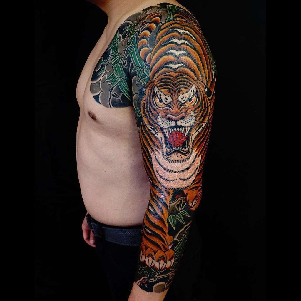 Oldschool Tiger Tattoo different visual approaches