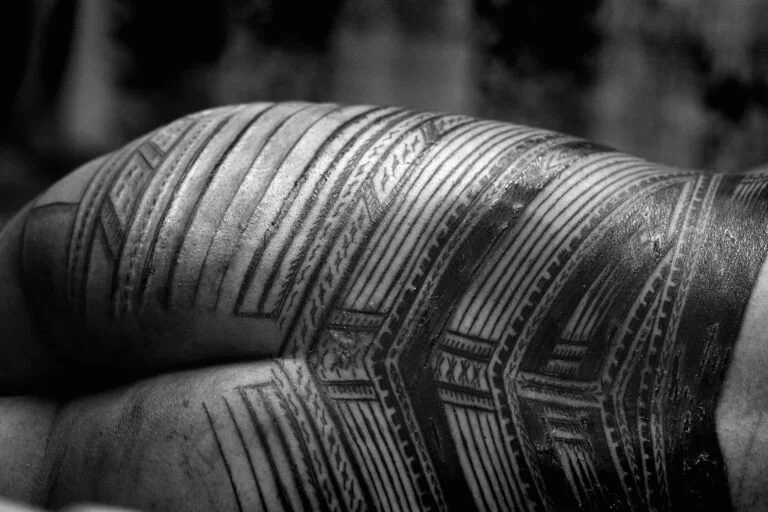 Polynesian Blackwork Tattoo: Heritage, Symbols & Respect